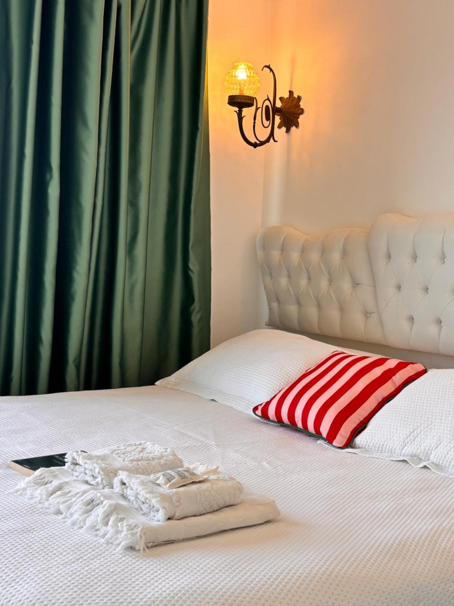 Sato Design Hotel (Adults Only) Cesme Phòng bức ảnh