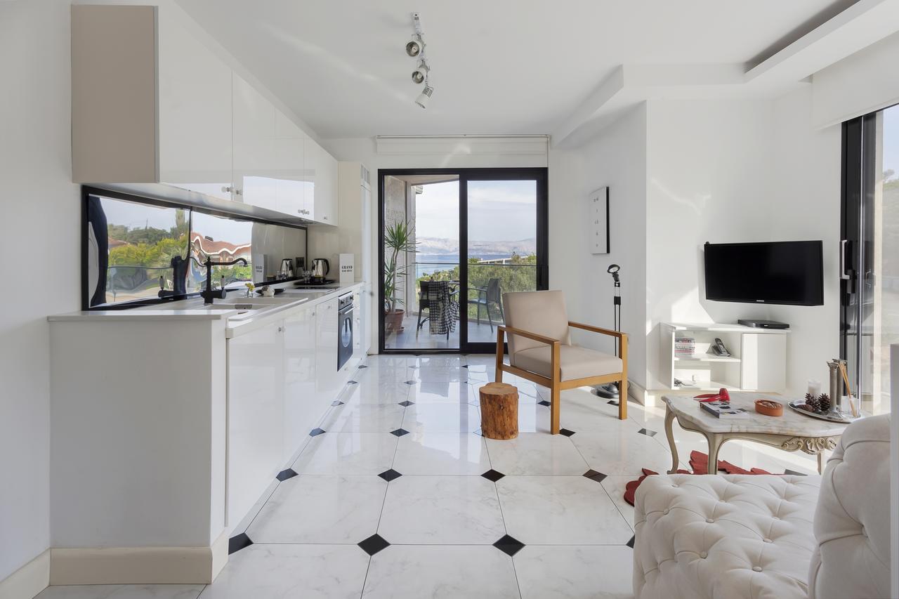 Sato Design Hotel (Adults Only) Cesme Ngoại thất bức ảnh